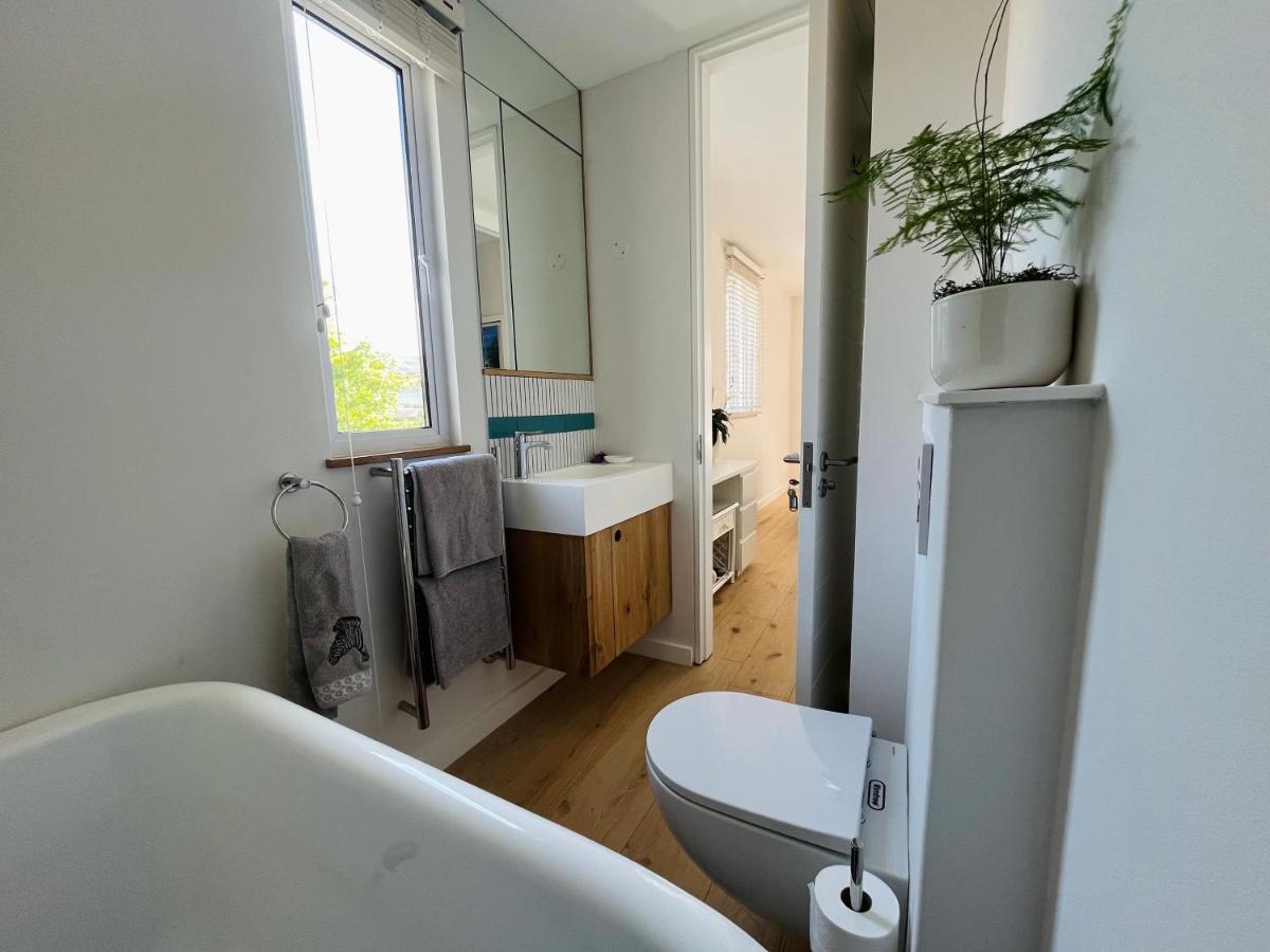 Moonshine - Two Bedroom House With Inverter Kapstaden Eksteriør billede